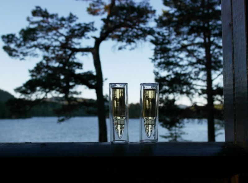 Silver Moose Snaps Glass 2 pk.